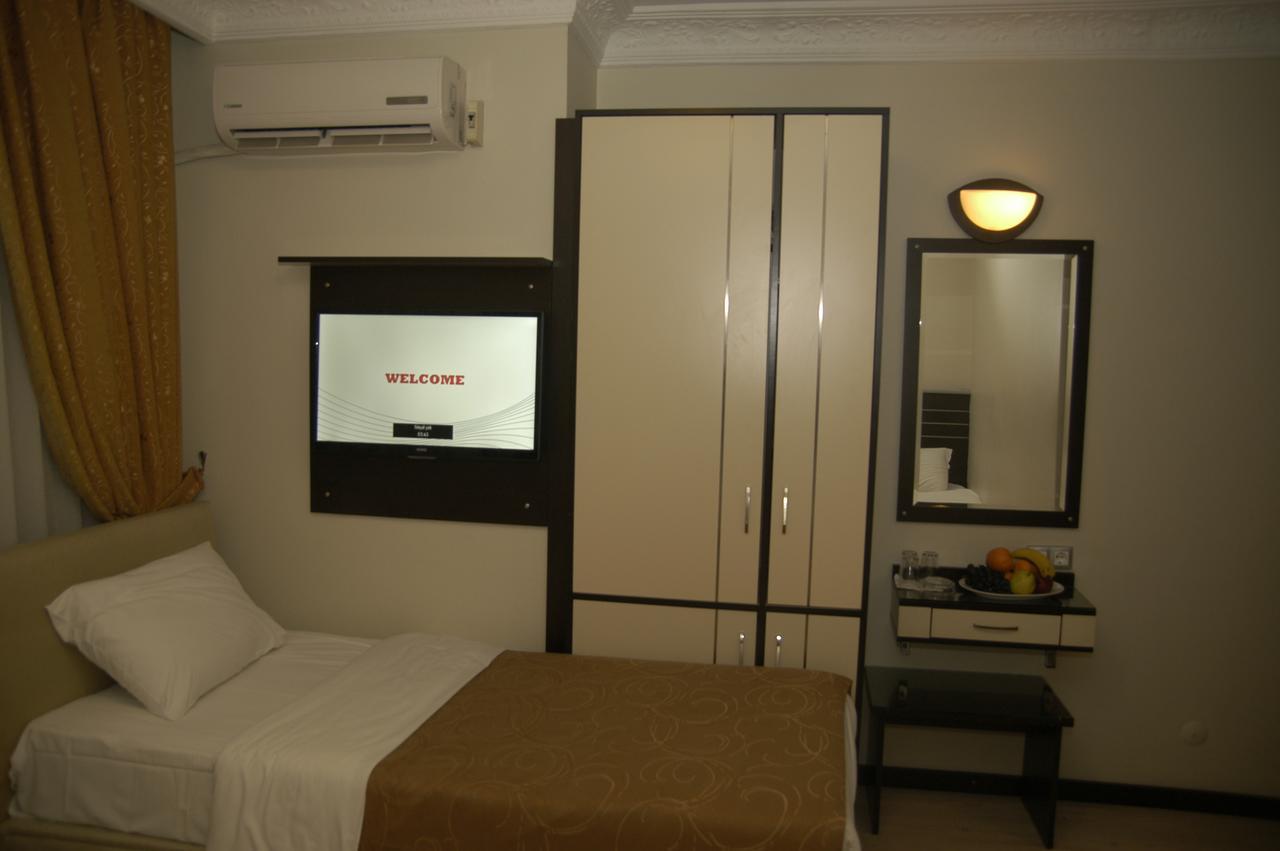 Merdan Hotel Istanbul Bagian luar foto